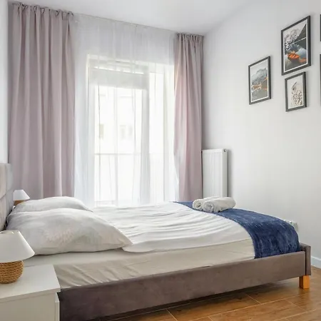 Boho Janow Z Miejscem Parkingowym * ウッチ