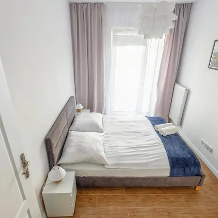 Boho Janow Z Miejscem Parkingowym * Łódź