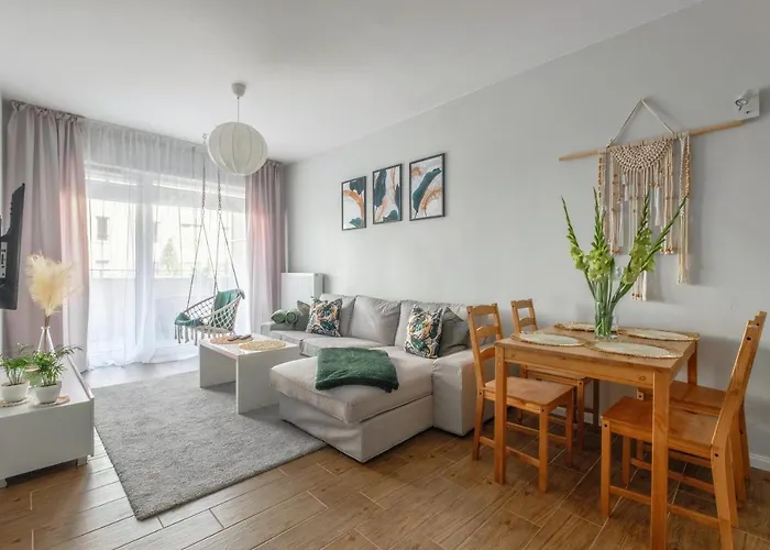 Boho Janow Z Miejscem Parkingowym Lägenhet *