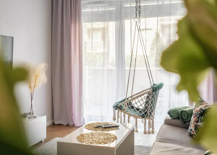 Boho Janow Z Miejscem Parkingowym Lägenhet *